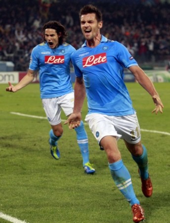 尤其是两支 尤其是两支